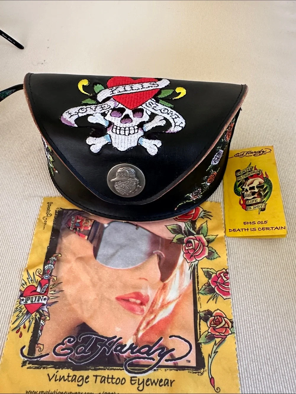 Ed Hardy Vintage EHS005 Snake 2 Sunglasses with leather case and wipe
